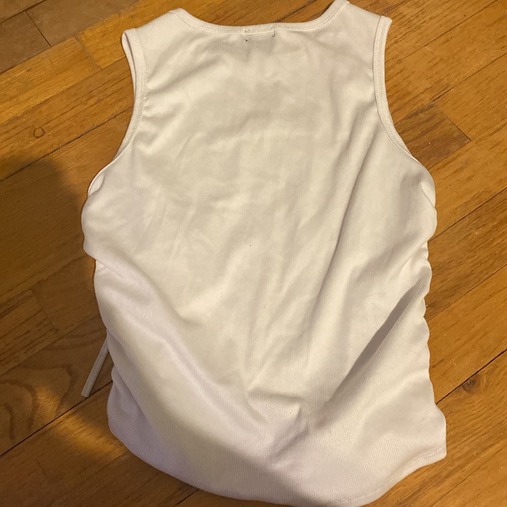 shirt - Picture 3 of 4
